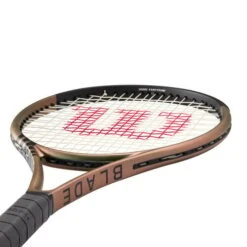 Wilson Blade 100 V8 Tour Racket 16 Wilson Blade 100 V8 Tour Racket -Wilson Store 03773000 11