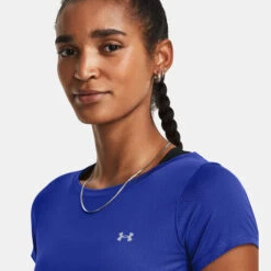 Under Armour Heatgear T-Shirt Women 13 Under Armour Heatgear T-Shirt Women -Wilson Store 09053000 16