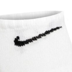 Nike Everyday Lightweight Tennis Socks 3 Pack -Wilson Store 49337000 12